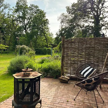 Feriehus Mit Garten In Der Lueneburger Heide